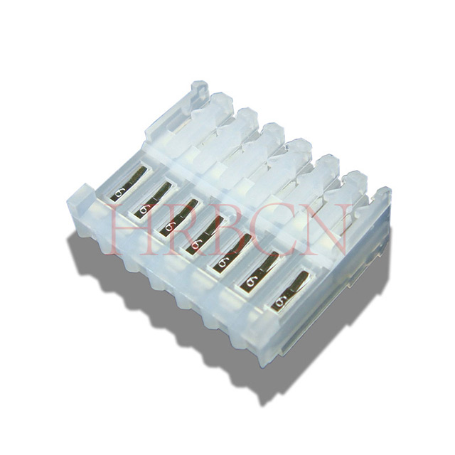 2,54 mm-es előtolás IDC-n keresztül polarizáló fülekkel M2051-NR